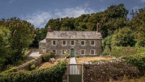 Fowey Coombe Farmhouse, Cornwall